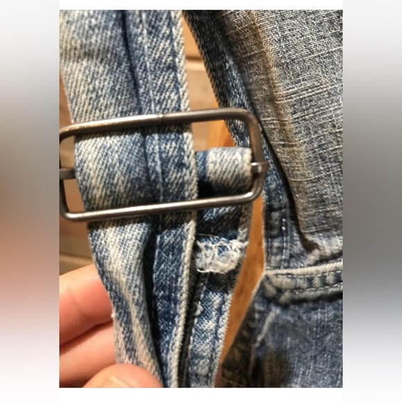 DENIM Bib Overalls JEAN SHORTS Adjustable cut offs, Fringed Front Pocket Vtg LRG - Picture 4 of 9